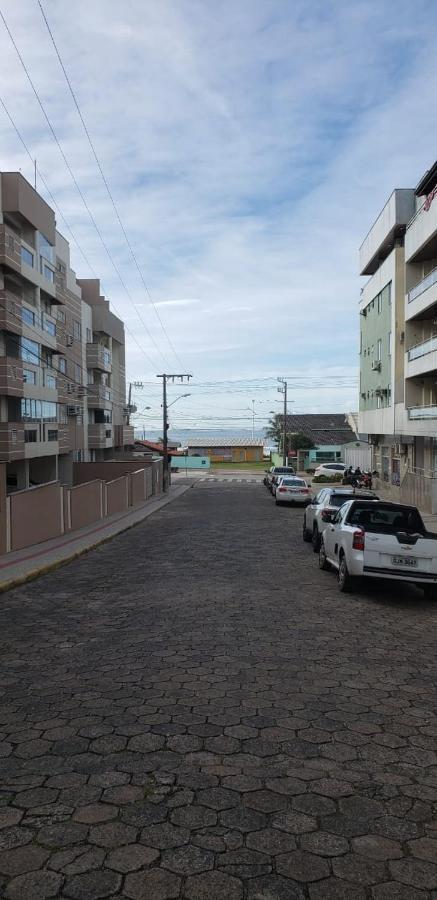 Excelente Apto 3 Quartos Em Bombas, 100 Metros Do Mar E 2 Vagas De Garagem 봄비나스 외부 사진