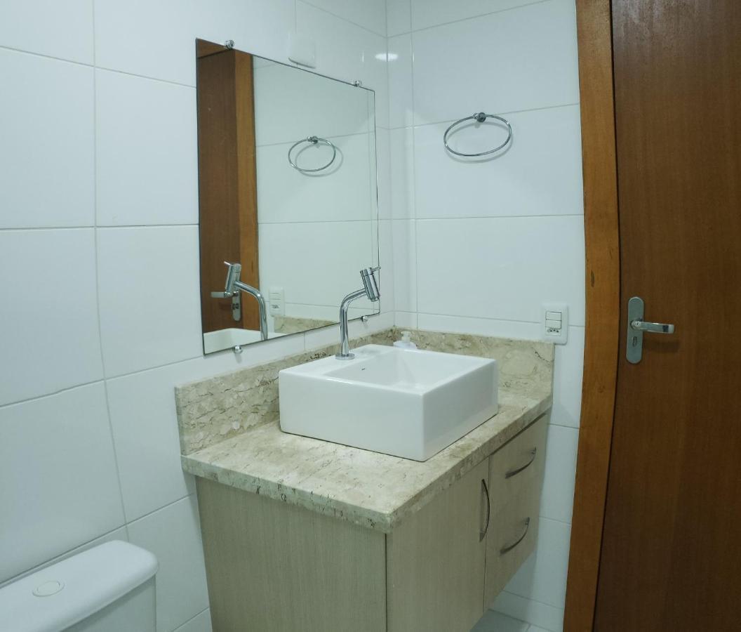 Excelente Apto 3 Quartos Em Bombas, 100 Metros Do Mar E 2 Vagas De Garagem 봄비나스 외부 사진